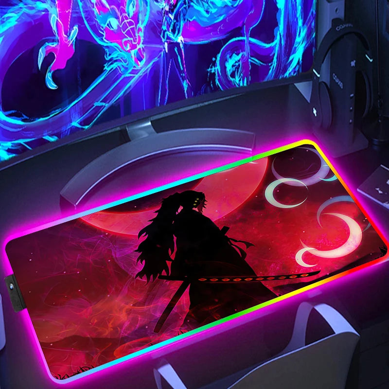 Demon Slayer RGB Gaming Mauspad – XXL Desk Mat mit LED-Beleuchtung